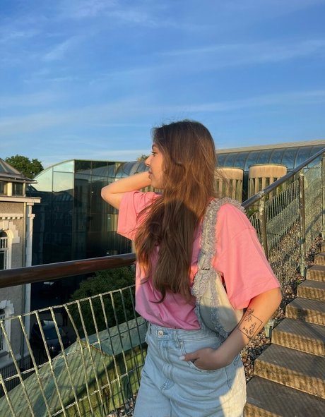 moon less hübsche sexy archiv