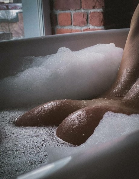 asmr baby onlyfans schöne akt fotos