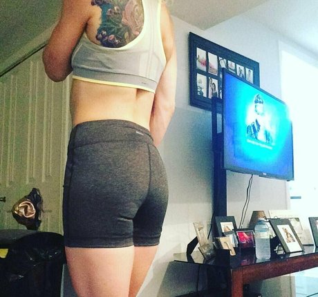 brittanybtchx pornostar nackte fotos