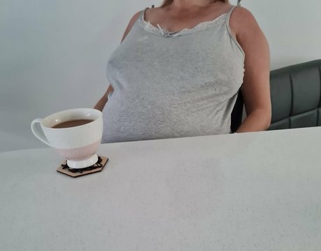 prettypregnant35 schauspielerin schöne galerien