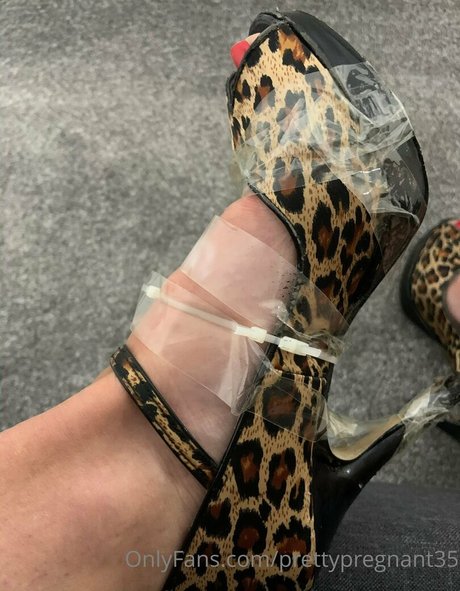 vollbusige rothaarige onlyfans erwachsene pornografische bild