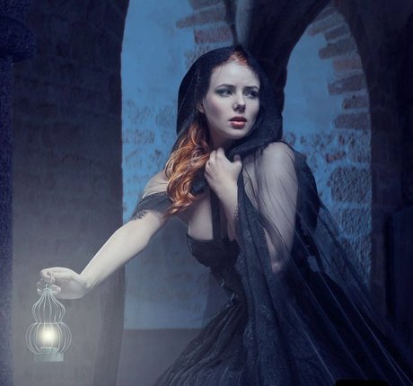 Ash Millman exklusive perfekte fotos