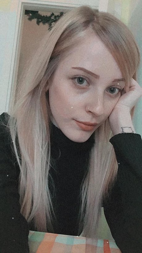 Agnese Innocente perfekte porno bilder