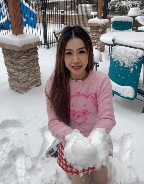 samuithisana erotische hübsche galerie