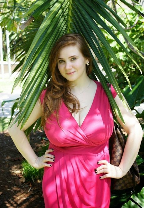 Kira Alexandrova schöne sex galerie