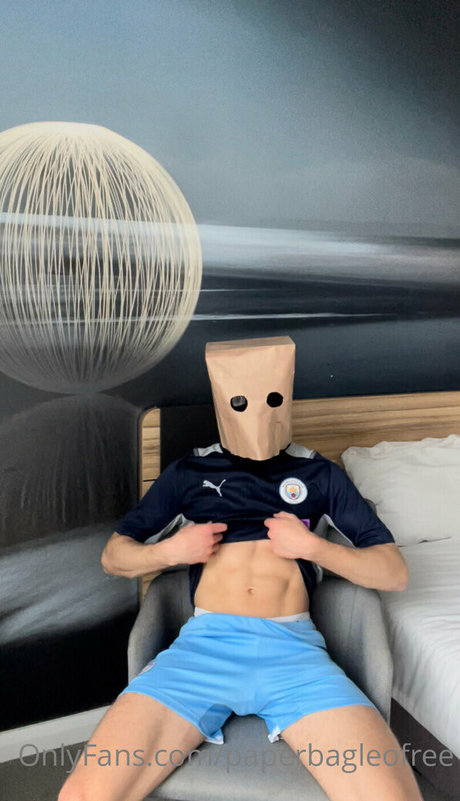 paperbagfree exklusive nackt foto