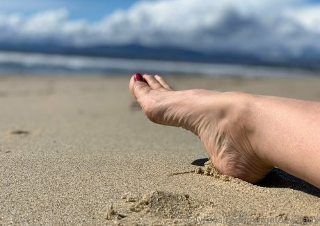 margotdeveraux kunst erwachsene galerie