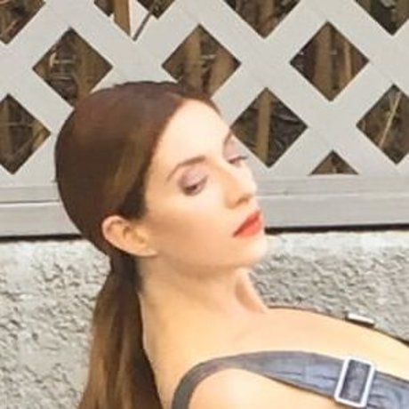 Anneliese Van Der Pol pornostar nackten bild