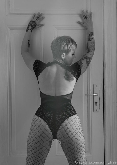 famez de nackt pornographische fotos