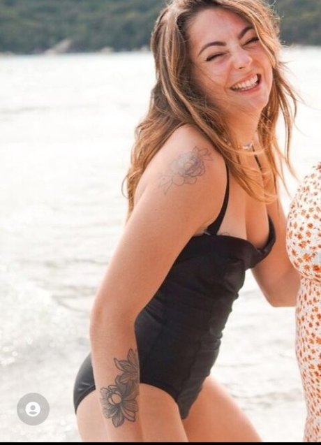 Roxane ASMR hd xxx foto