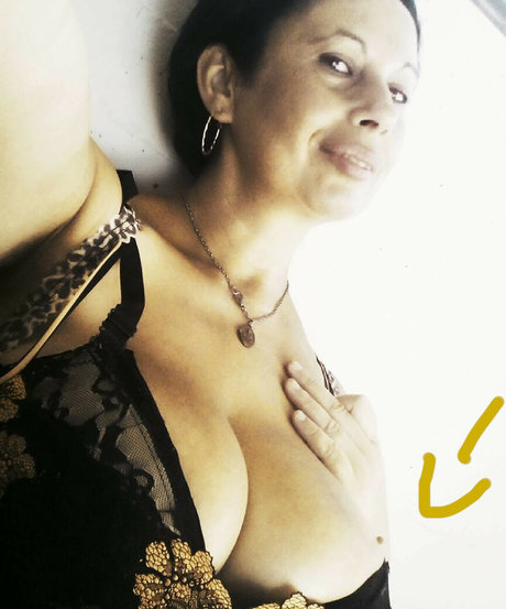 Emilia Di Giovanni heiße kostenlose foto