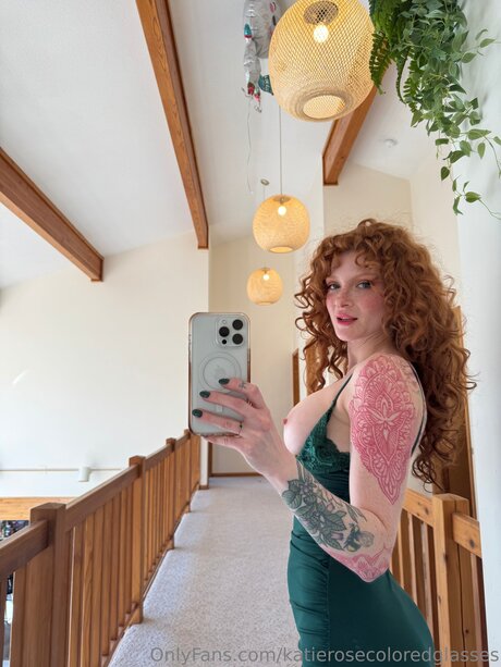 katierosecoloredglasses nackt kunst fotos