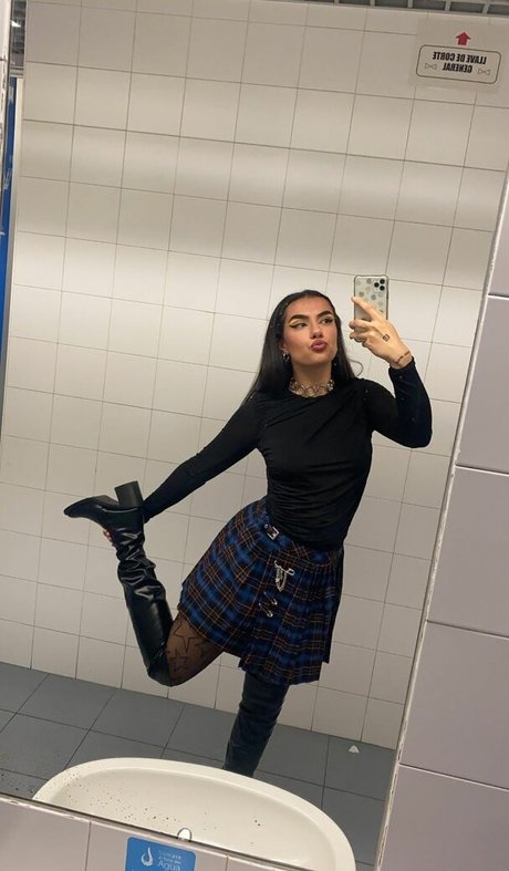 Marta Sango kostenlose erwachsene bilder