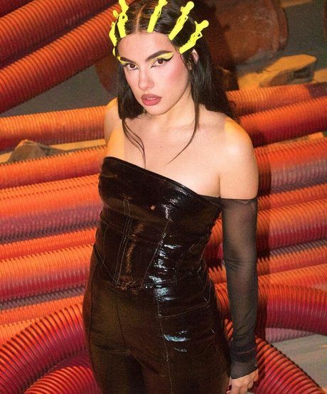 Marta Sango kunst erwachsene bild