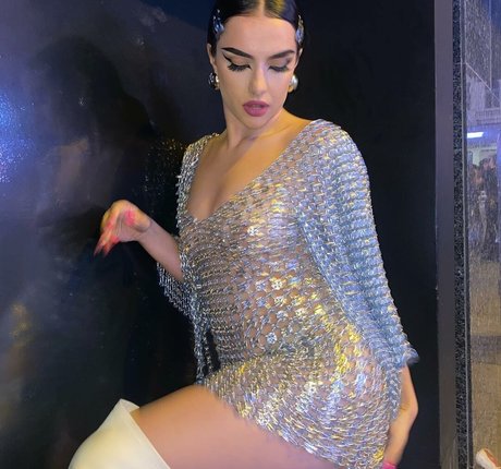 Marta Sango nackt nette foto