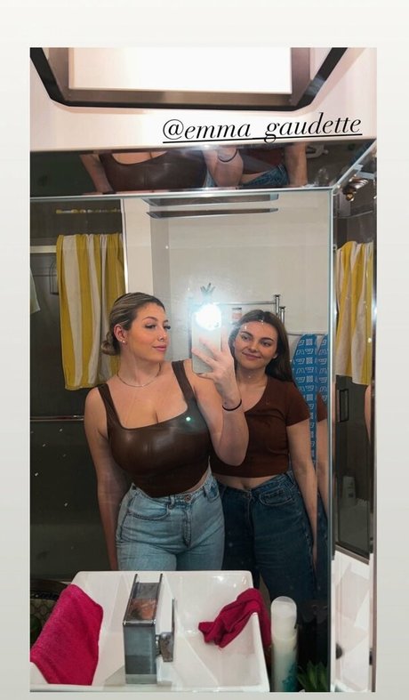 flugbegleiterin onlyfans heiße kostenlose galerie