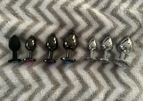 worldofvivi hübsche erotische galerien