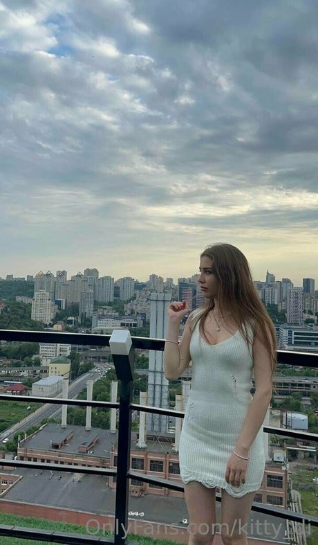 kitty di schöne nackten bild