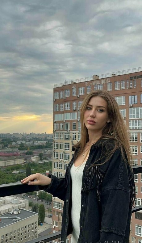 kitty di xxx nackt galerien