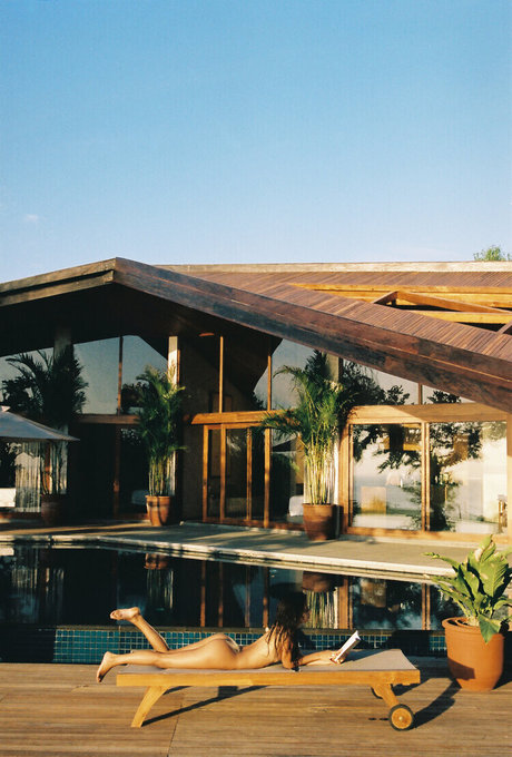 Elisha and Renee Herbert exklusive sexy fotos