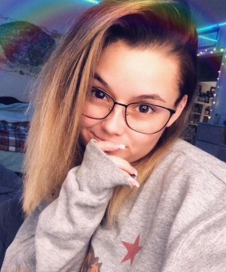 Mally Mouse xxx erwachsene bilder