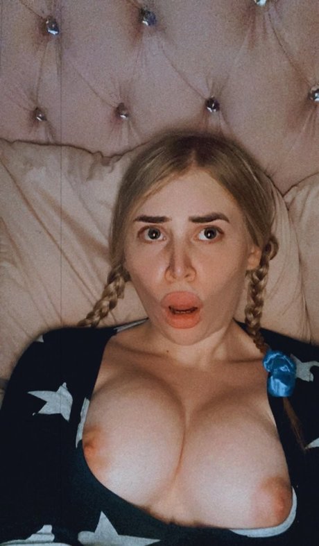 Latinmoniquexx heiße pornographische foto