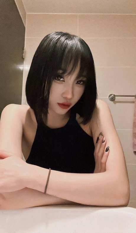 leezipotato freie nackte archiv