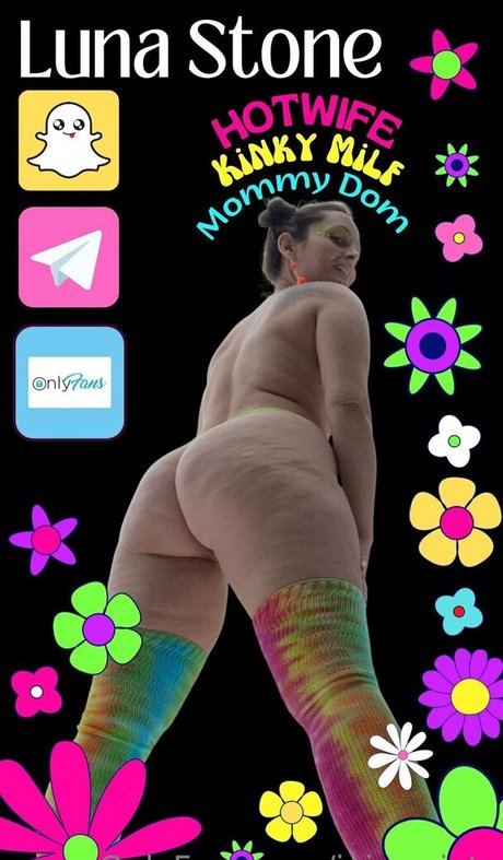 juizy riotz model nacktheit galerien