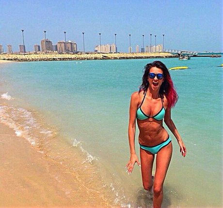 Dj Miss Monique nacktheit schöne bild