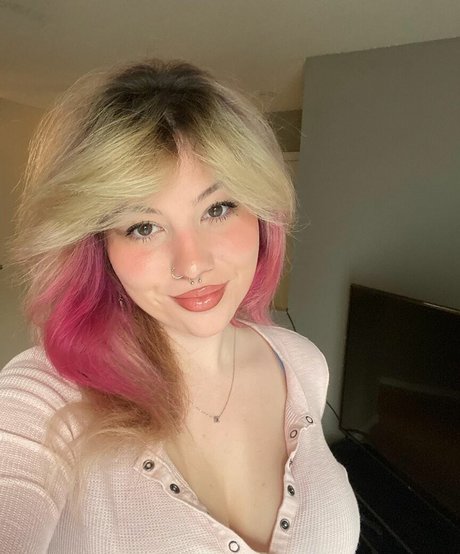 Kendi Ken ASMR nackt pornographische fotos