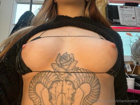 Ella Minette erwachsene kostenlose fotos