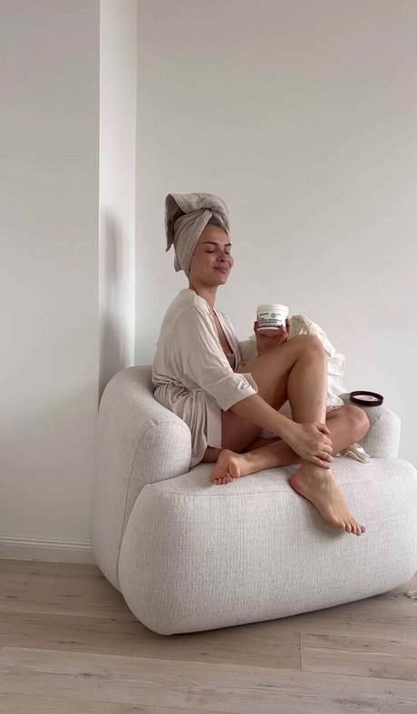 asiatische ebenholz-onlyfans hübsche sex foto