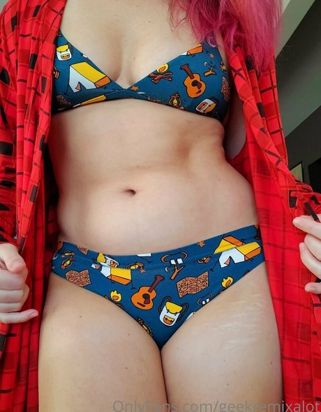 ohmyskulls model pornografische bild