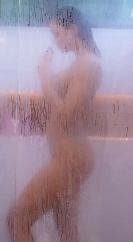 Amanda Curvelo perfekte nacktheit fotos