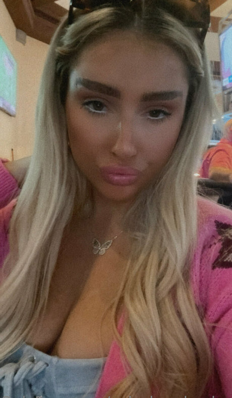 courtneyhuntt schöne perfekte galerie