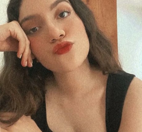 Valeria Alcala erwachsene hd bilder