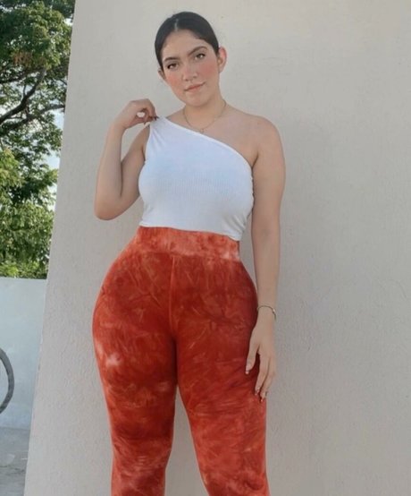 Valeria Alcala perfekte kostenlose bild