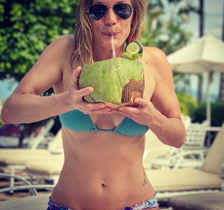 Katee Sackhoff schöne foto