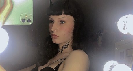 Nova Kayne porno xxx galerie