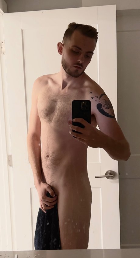 NotYourAverageGymBro nackt sexy bild