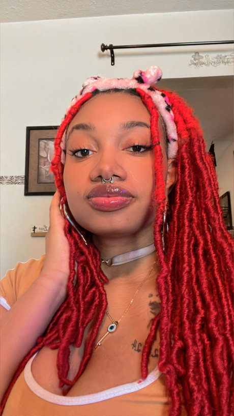 _Aisia the Freak_ freie perfekte fotos