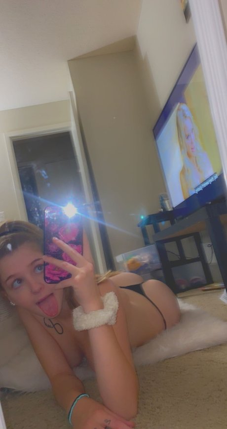 Amber Satin sexy akt fotos