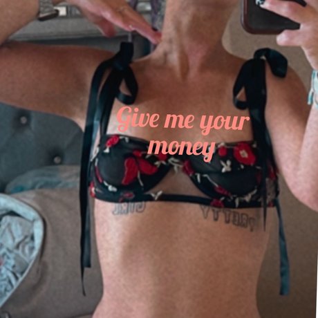 Shani nacktheit heiße foto