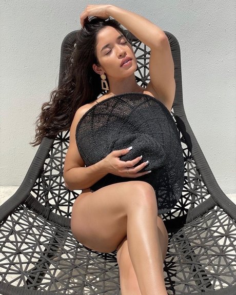 Noelroxy top pornostar galerie