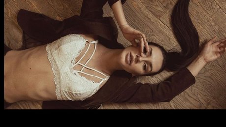 Alexa Fire_ nackt xxx galerie