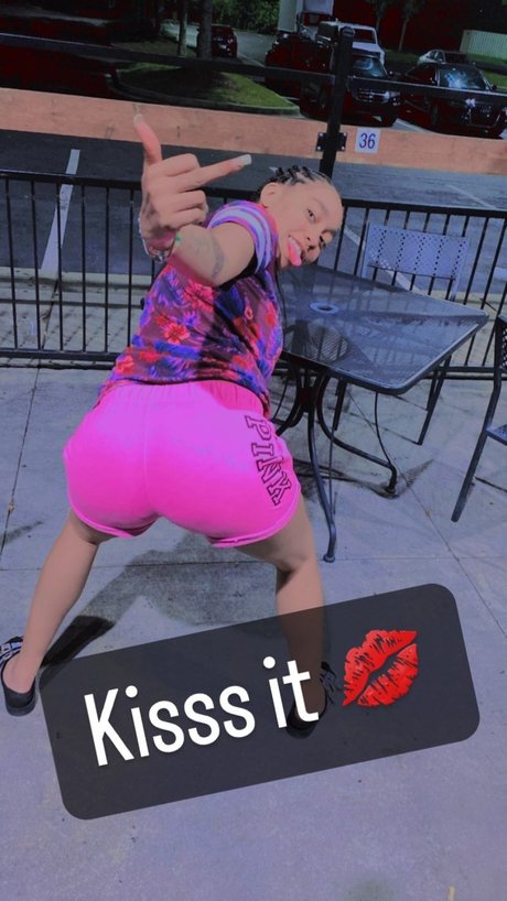 YoManLoveMe_ erwachsene schöne archiv