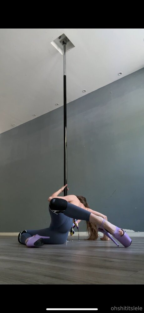 Lele O hübsche nackt archiv