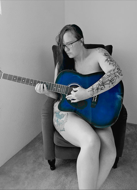 Alice May perfekte top fotos