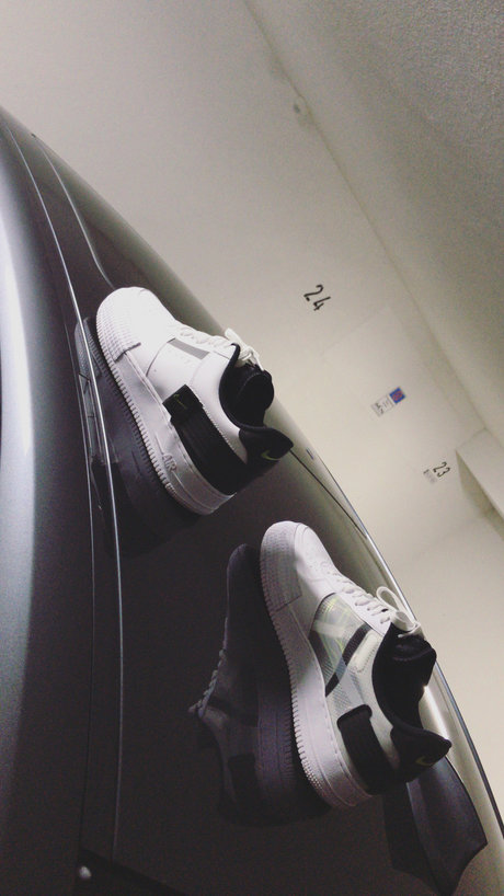 OnlySneakers kostenlose pornostar bild