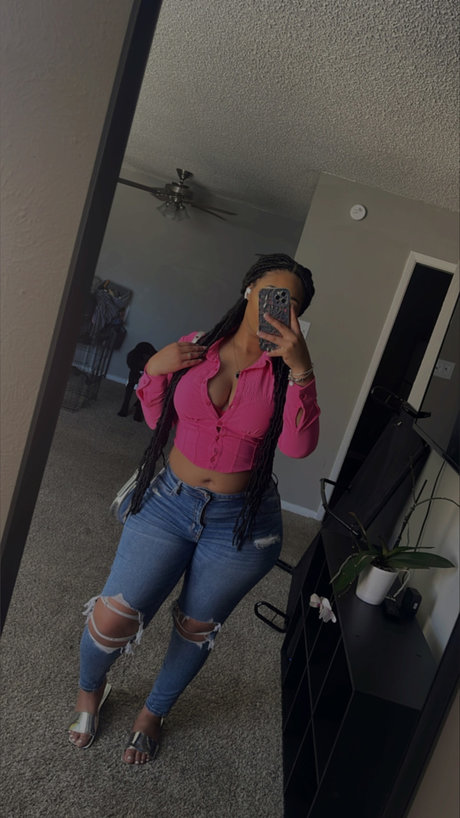 ThickyMone kunst sexy bilder